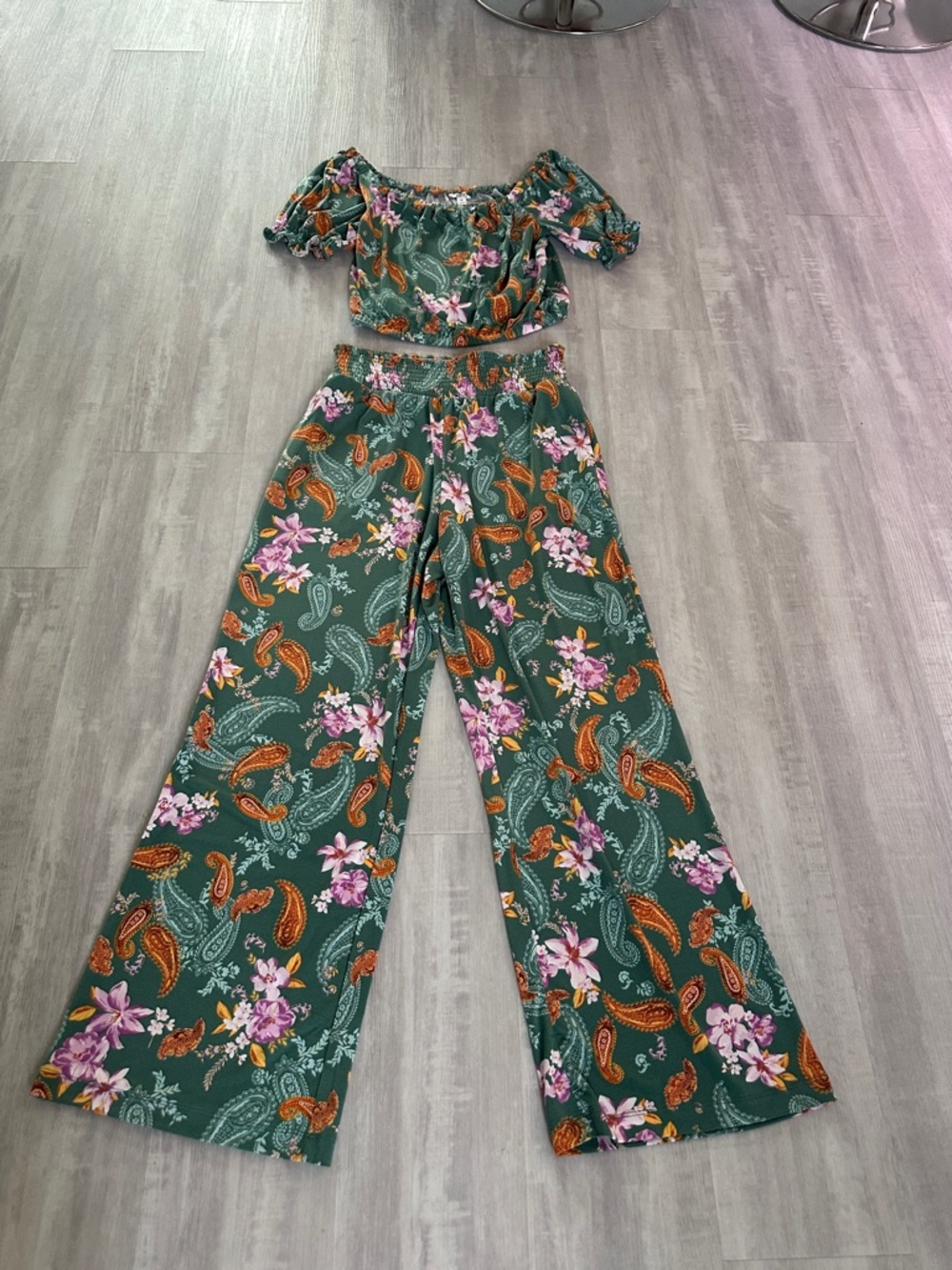 Bar III Green Paisley Floral Wide-Leg Pants Set